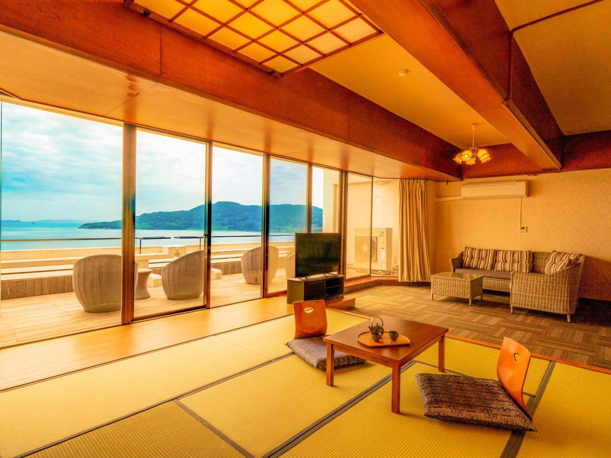 Ooedo Onsen Monogatari Hotel Ranpu Hirado Extérieur photo