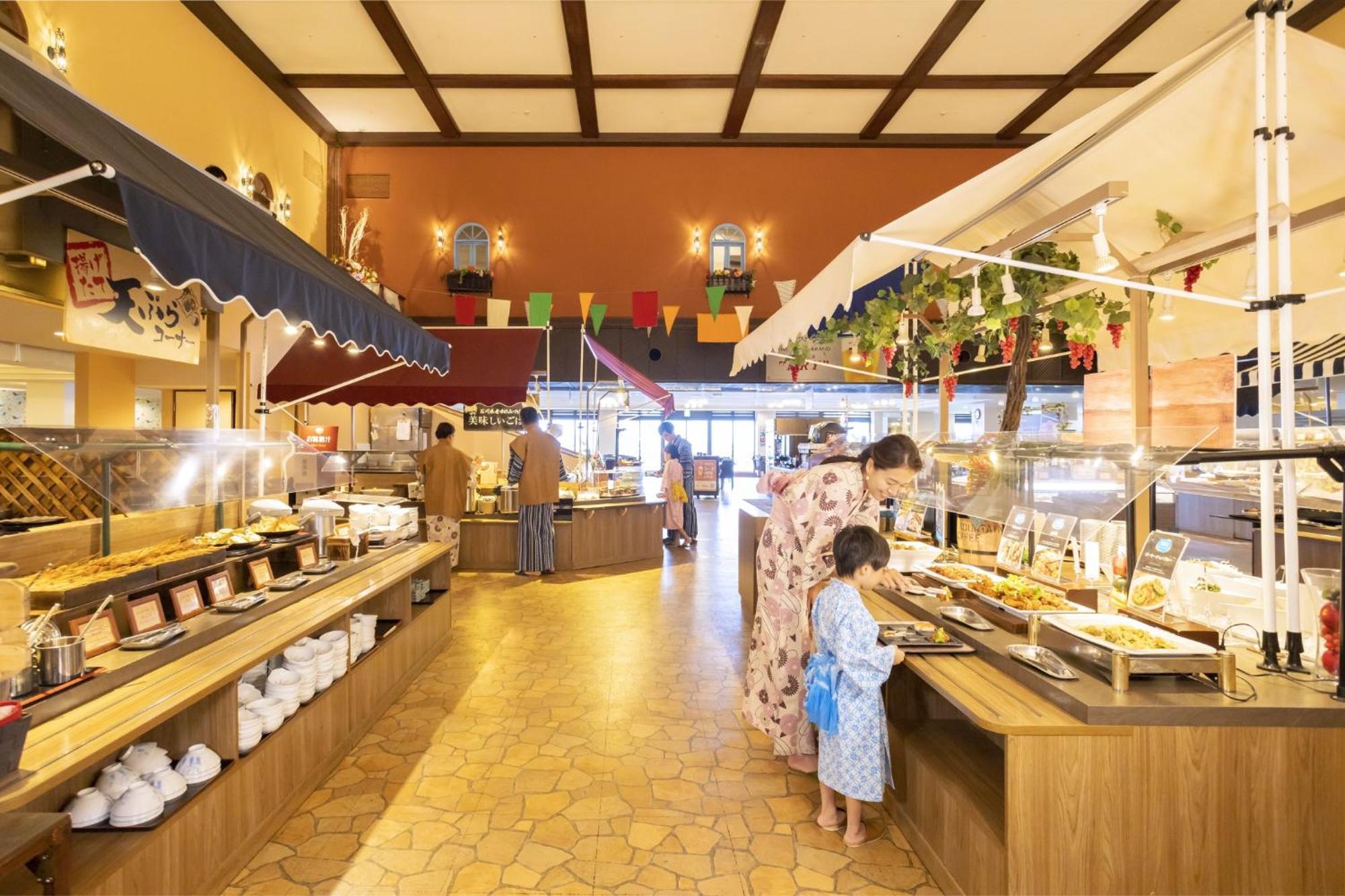 Ooedo Onsen Monogatari Hotel Ranpu Hirado Extérieur photo